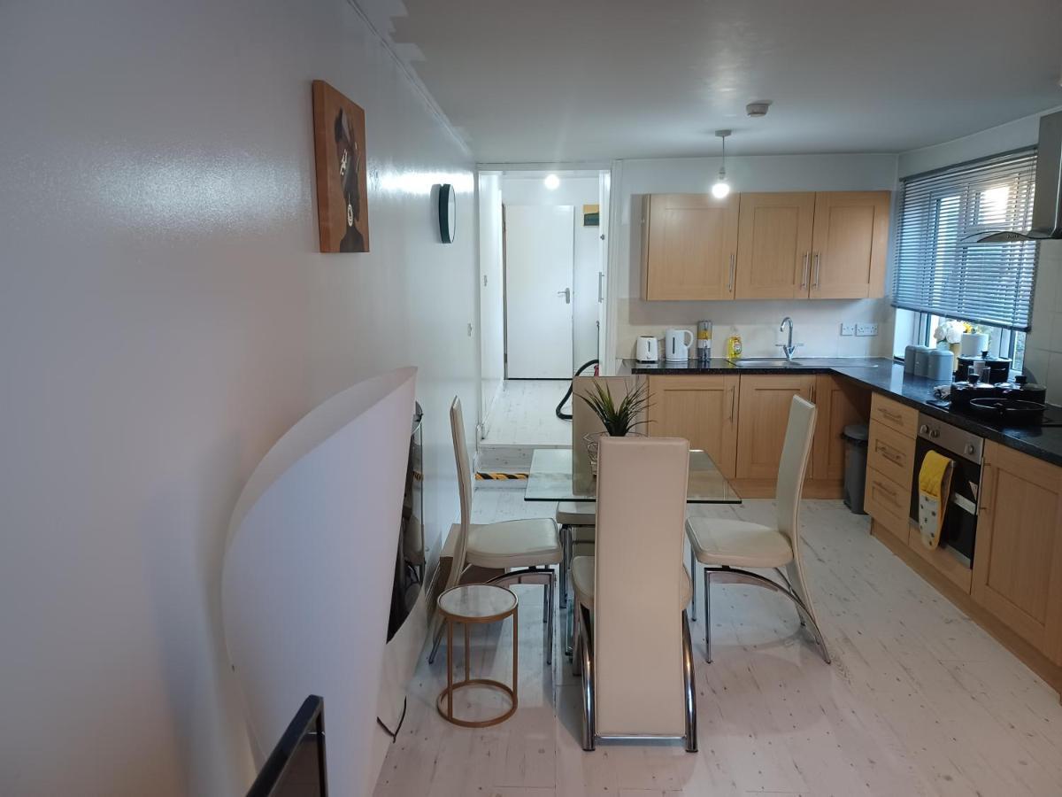Haven Mills 2 Apartment Gillingham  Ngoại thất bức ảnh